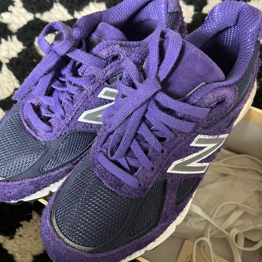 New Balance Women's Purple Sneakers